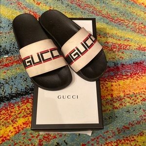 Gucci Slides size 37 EU, 6.5-7 US